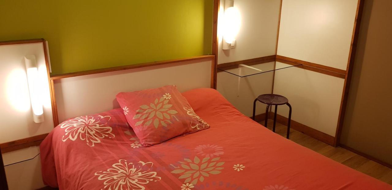 Hotel Eco Logis Espace Bellevue Séméac エクステリア 写真