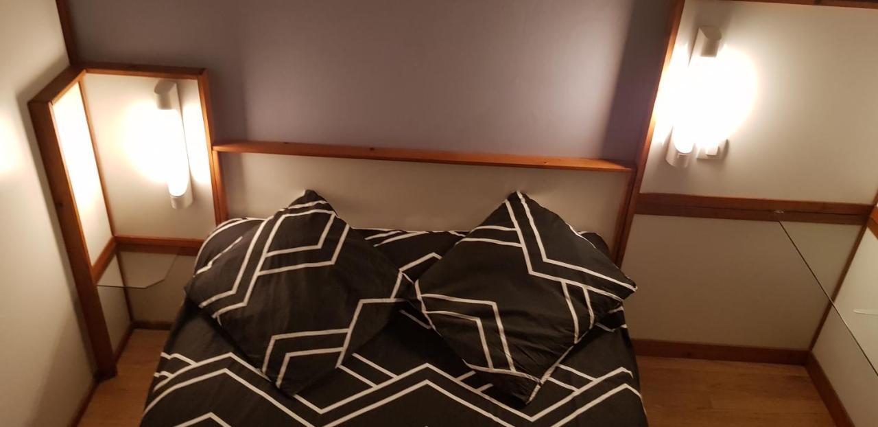 Hotel Eco Logis Espace Bellevue Séméac エクステリア 写真